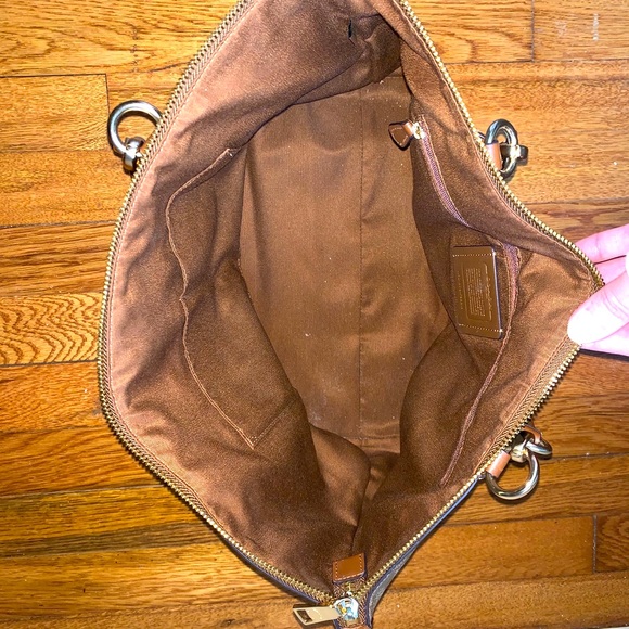 Coach Bag - Picture 3 of 3